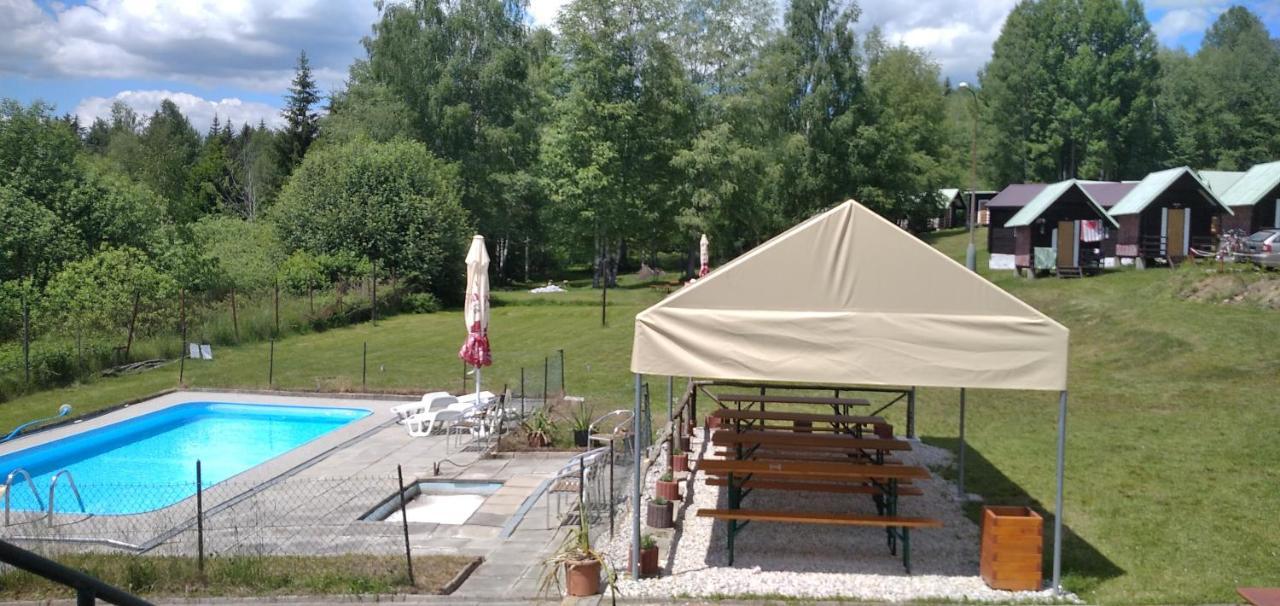 Retro Kemp Pod Boubinem Horní Vltavice Dış mekan fotoğraf